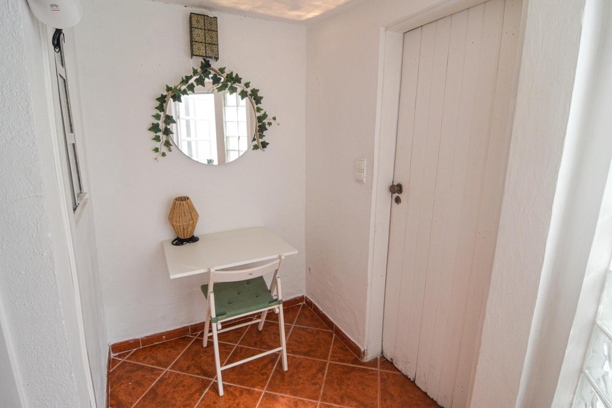 Shared Apartment With Bright Private Patio In Lisboa 外观 照片